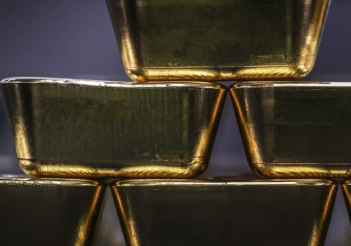 What gold stock did warren buffet?